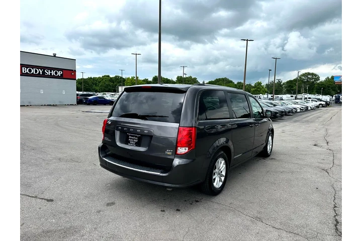 $6980 : 2019 Grand Caravan SXT Wagon image 2