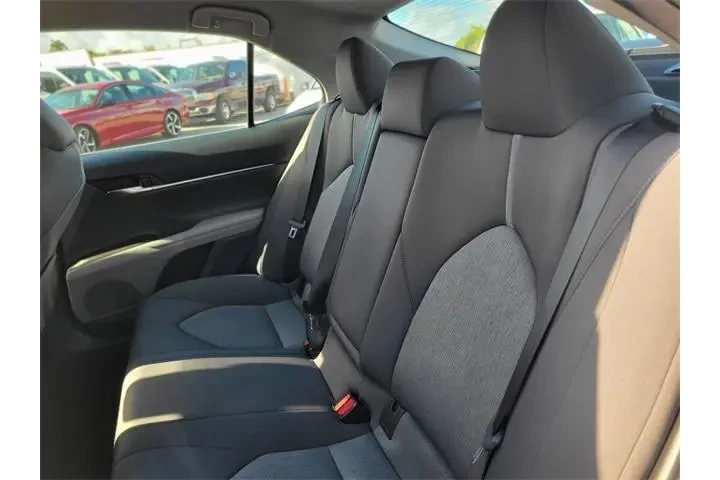 $19991 : Toyota Camry 2022 LE 4dr Sed image 8