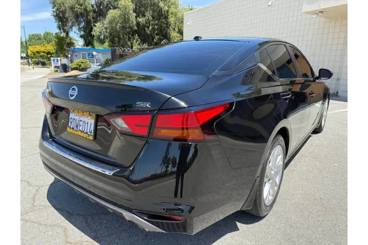 $19995 : 2020 Altima 2.5 SR image 8