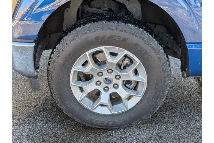 $33997 : Ford F-150 2023 4x4 XLT 4dr image 9