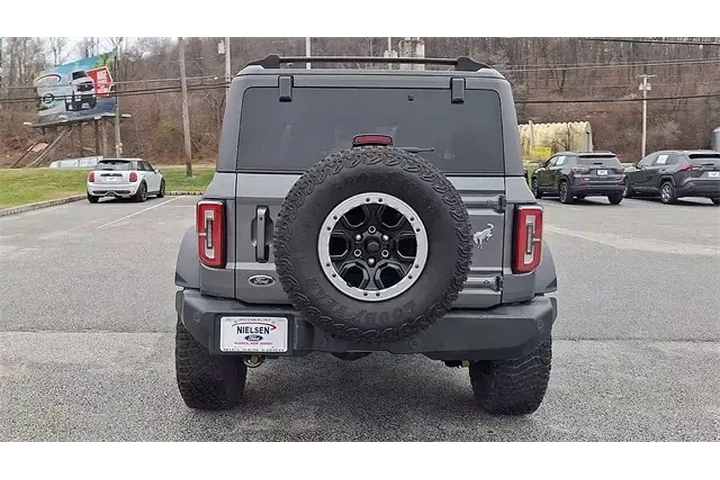$35995 : Ford Bronco 2022 4x4 Base Ad image 7