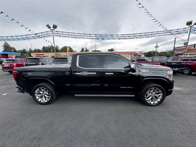 $51299 : 2020 GMC Sierra 1500 4WD Crew image 4