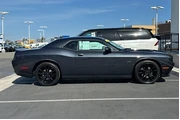 $22500 : Dodge Challenger 2016 R/T 2d thumbnail