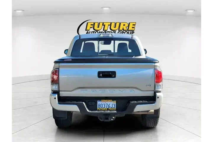 $38288 : Toyota Tacoma 2022 4x4 SR V6 image 5