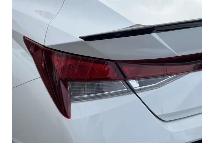 $22925 : Hyundai ELANTRA 2025 SEL Spo image 9