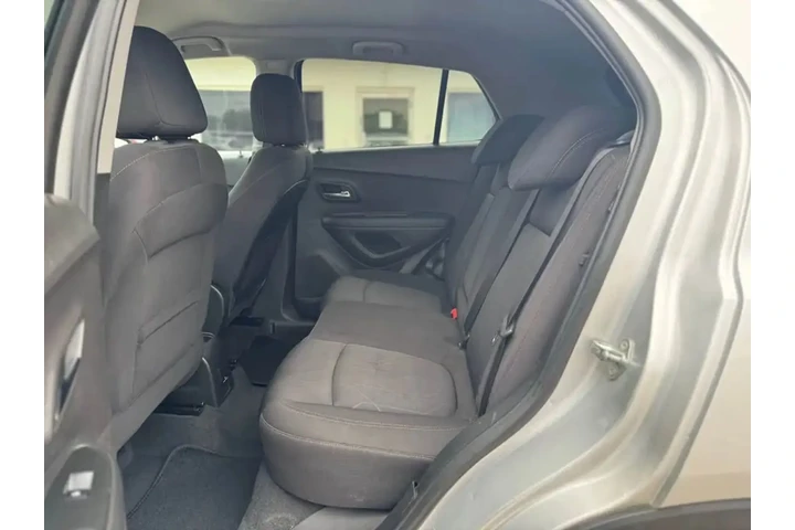 2017 CHEVROLET TRAX2017 CHEVR image 9