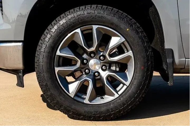 $35189 : Chevrolet Silverado 1500 202 image 9