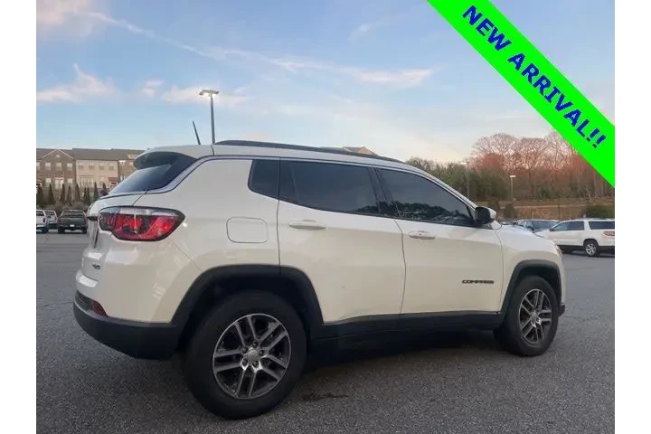 $14039 : Jeep Compass 2018 4x4 Latitu image 4