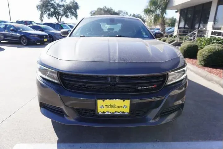$18888 : Dodge Charger 2019 SXT 4dr S image 2