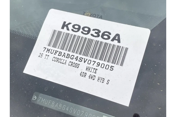 $29991 : Toyota Corolla Cross Hybrid image 4