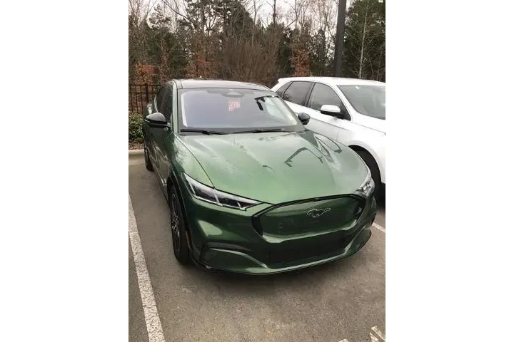 $37591 : Ford Mustang Mach-E 2024 AWD image 5