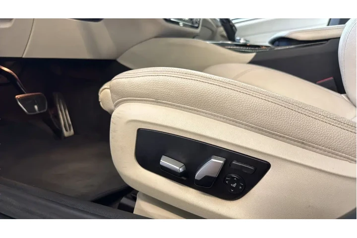 $20524 : BMW 5 Series 2019 540i 4dr S image 10