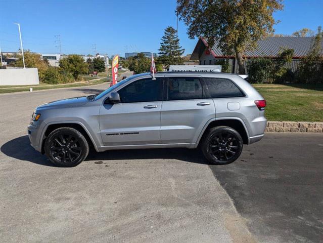 $16990 : 2018 Grand Cherokee Altitude image 3