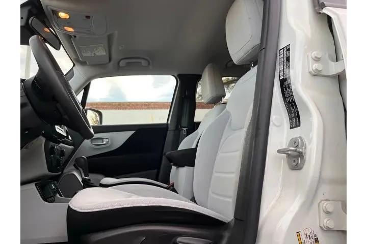 $18261 : Jeep Renegade 2021 Latitude image 6