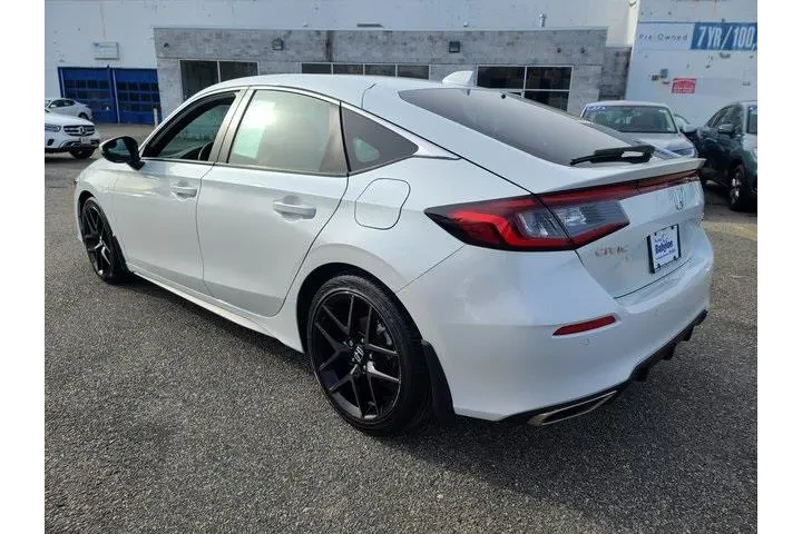 $28372 : Honda Civic 2024 Sport Touri image 3