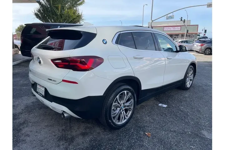 $19998 : BMW X2 2022 sDrive28i 4dr Sp image 9