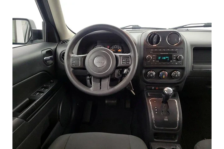 $12599 : Jeep Patriot 2016 Sport 4dr image 10