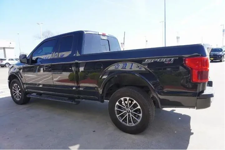 $26888 : Ford F-150 2019 4x4 XLT 4dr image 4