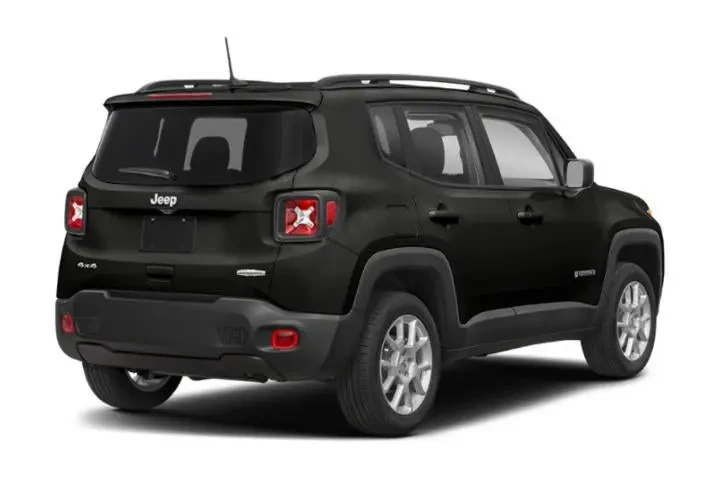 $19587 : 2022 Renegade Latitude 4x4 image 3