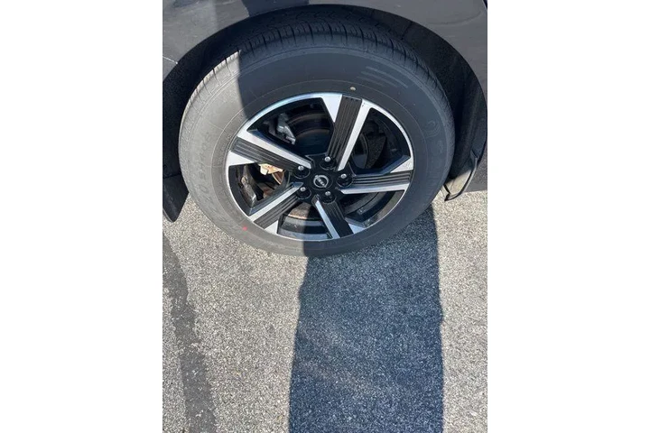 $19990 : Nissan Sentra 2024 SV 4dr Se image 7