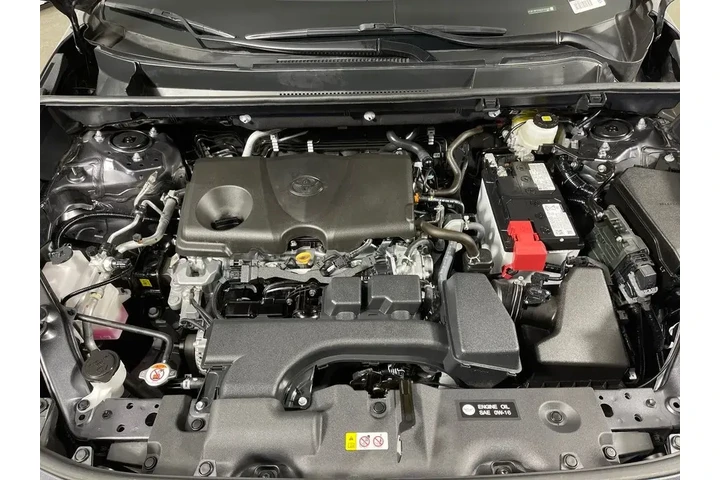 $32995 : Toyota RAV4 2025 AWD LE 4dr image 9