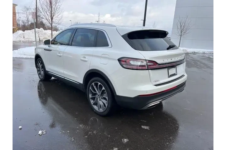 $31825 : Lincoln Nautilus 2023 AWD Re image 7