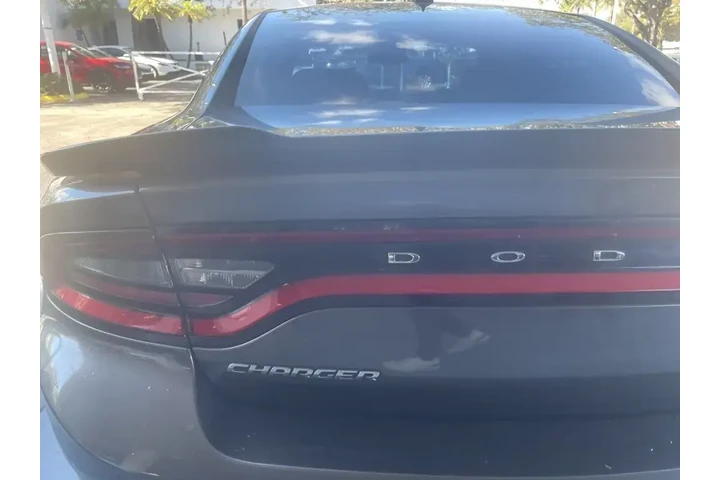 $25000 : Dodge Charger 2022 R/T 4dr S image 9