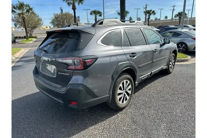 $30618 : Subaru Outback 2025 AWD Prem image 6