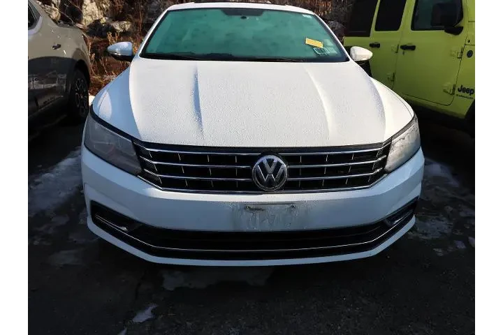 $8997 : Volkswagen Passat 2016 1.8T image 3