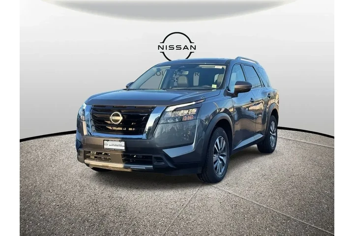 $33985 : Nissan Pathfinder 2025 AWD S image 4