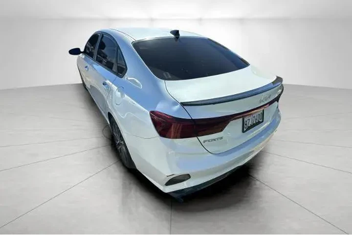 $17995 : Kia Forte 2022 GT-Line 4dr S image 3