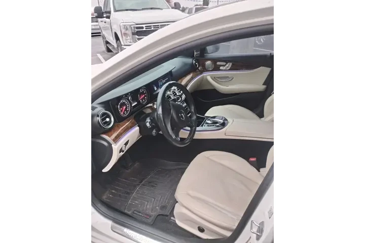 $19988 : Mercedes-Benz E-Class 2017 A image 6