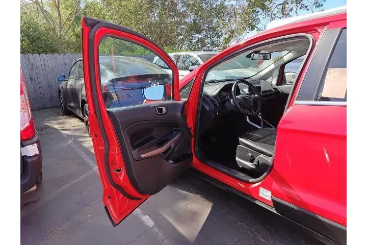 $14979 : Ford EcoSport 2021 Titanium image 5