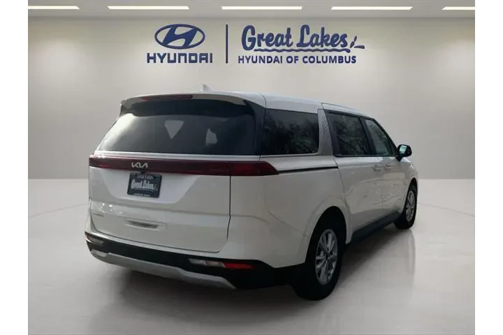 $30733 : Kia Carnival 2024 LX 4dr Min image 5