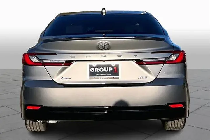 $34024 : Toyota Camry 2025 XLE 4dr Se image 5