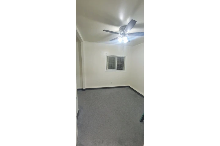 $1500 : renta image 1