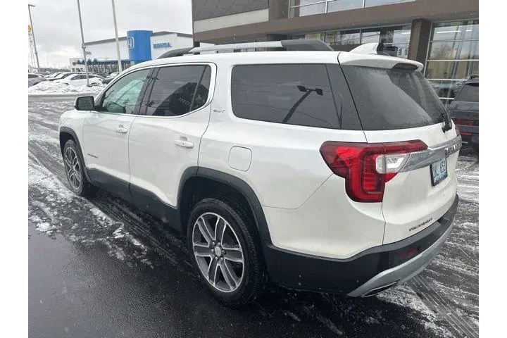 $23599 : GMC Acadia 2021 4x4 SLT 4dr image 2