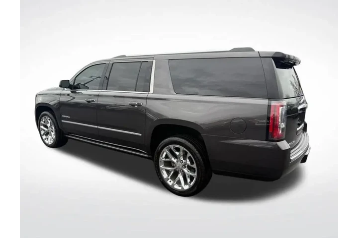 $27110 : 2018 GMC Yukon XL Denali image 5