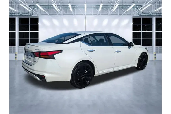 $19379 : Nissan Altima 2021 AWD 2.5 P image 3