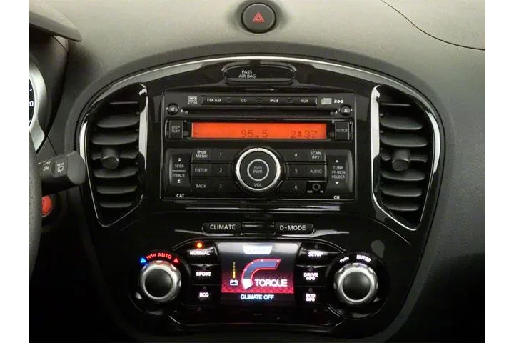 $3000 : Nissan JUKE 2013 AWD S 4dr C image 10