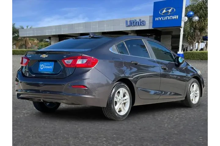 $10999 : Chevrolet Cruze 2017 LT Auto image 3