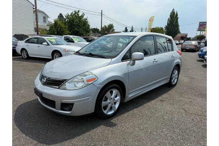 $4995 : 2011 Versa 1.8 SL image 7