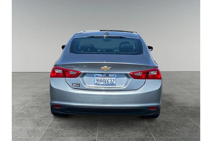 $24545 : Chevrolet Malibu 2023 LT 4dr image 4