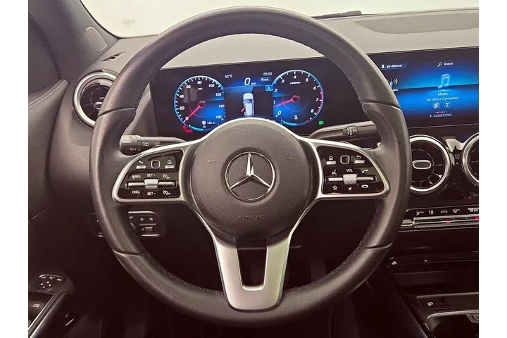 $24998 : Mercedes-Benz GLA 2022 GLA 2 image 10