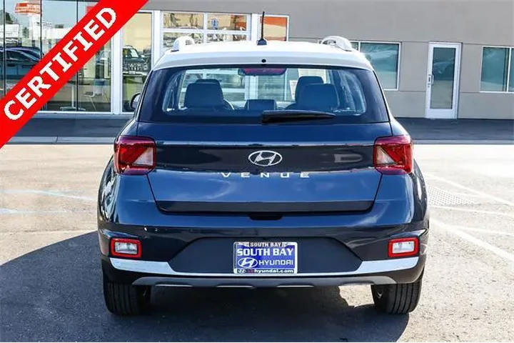 $17695 : Hyundai VENUE 2023 Limited 4 image 5