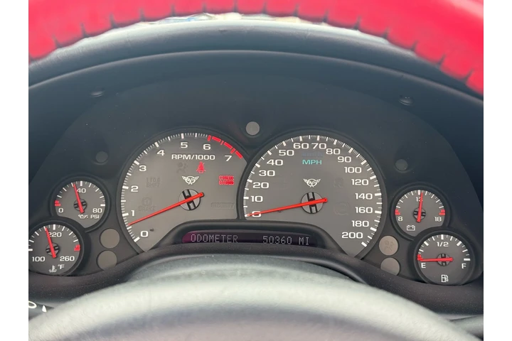 $30250 : 2004 Corvette image 8