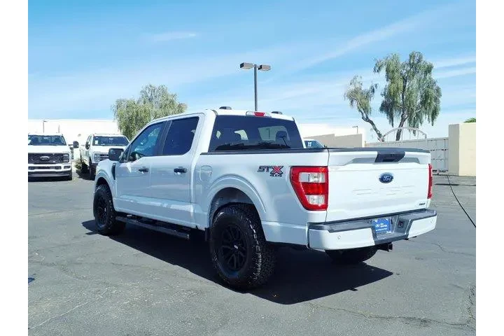 $30604 : Ford F-150 2021 4x4 XL 4dr S image 4