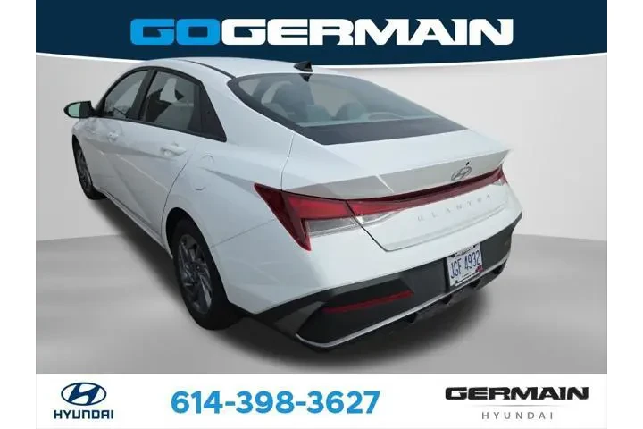 $21035 : Hyundai ELANTRA 2024 SEL 4dr image 7