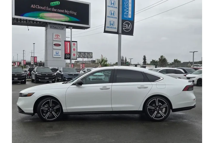 $27298 : Honda Accord Hybrid 2024 Spo image 4