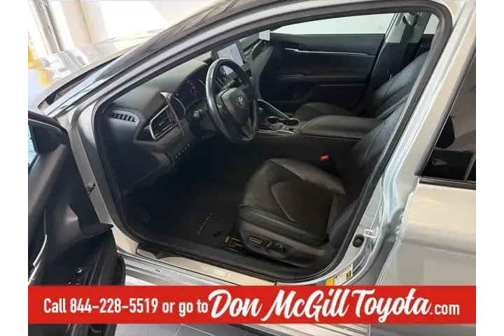 $33596 : Toyota Camry 2024 XSE V6 4dr image 9